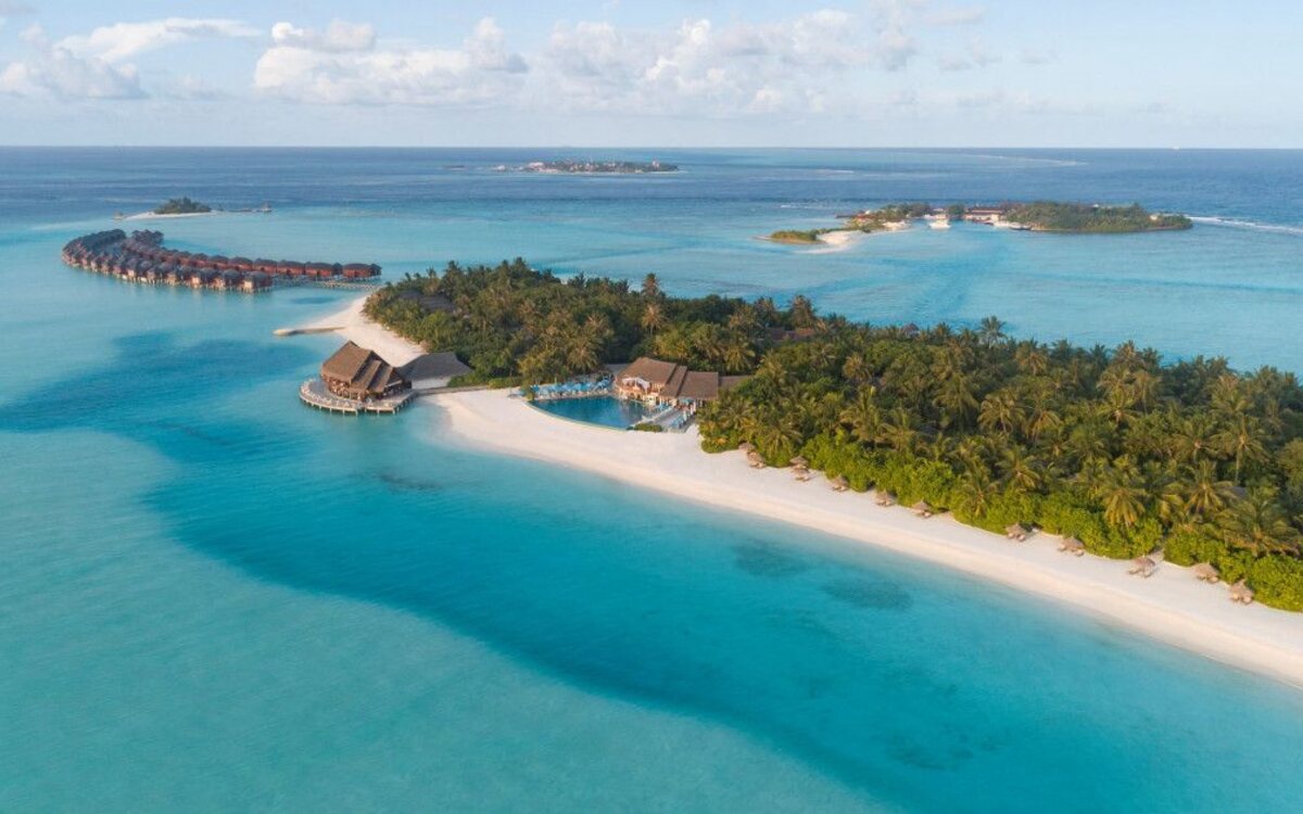 Anantara Resort and Spa Maldives on Dhigufinolhu Island in the Maldives