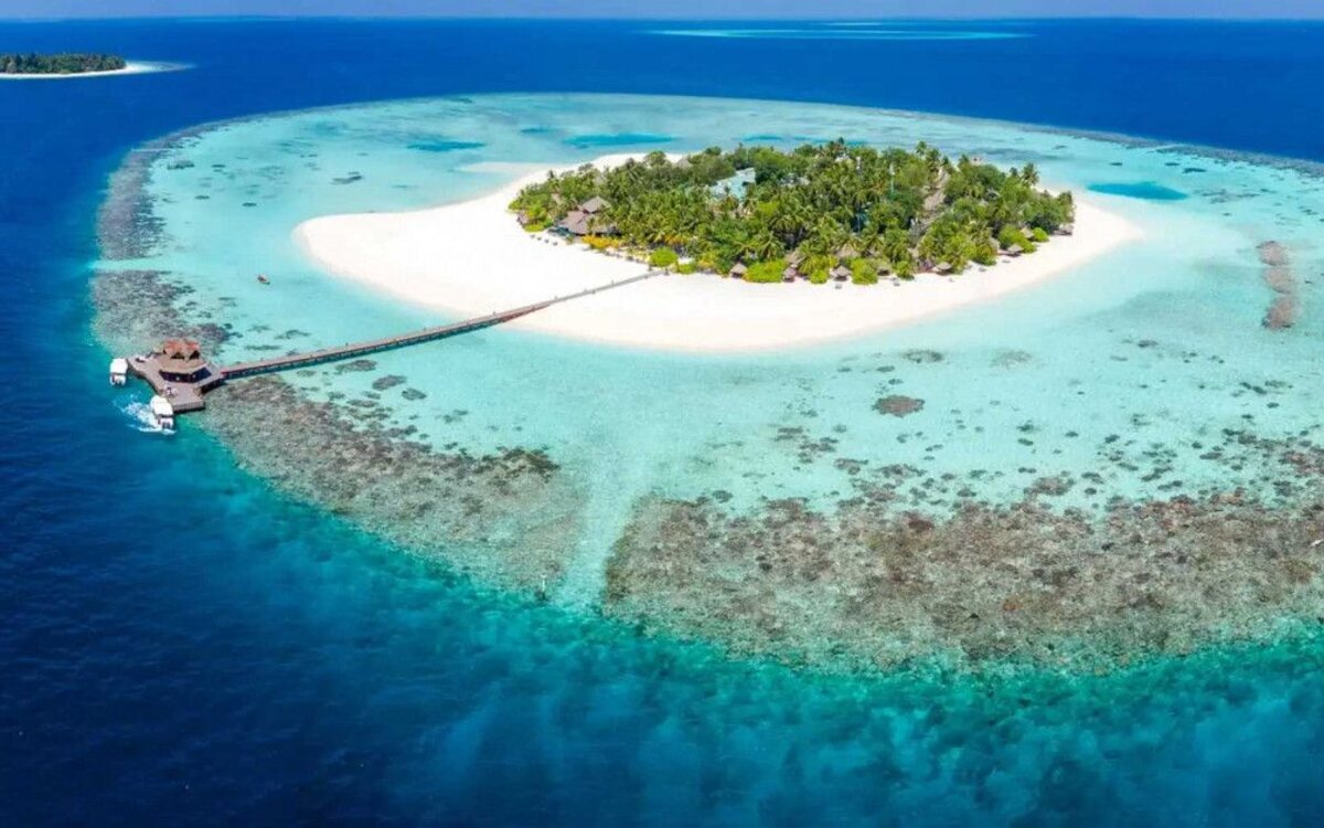 Banyan Tree Maldives Vabbinfaru on Vabbinfaru Island in the Maldives