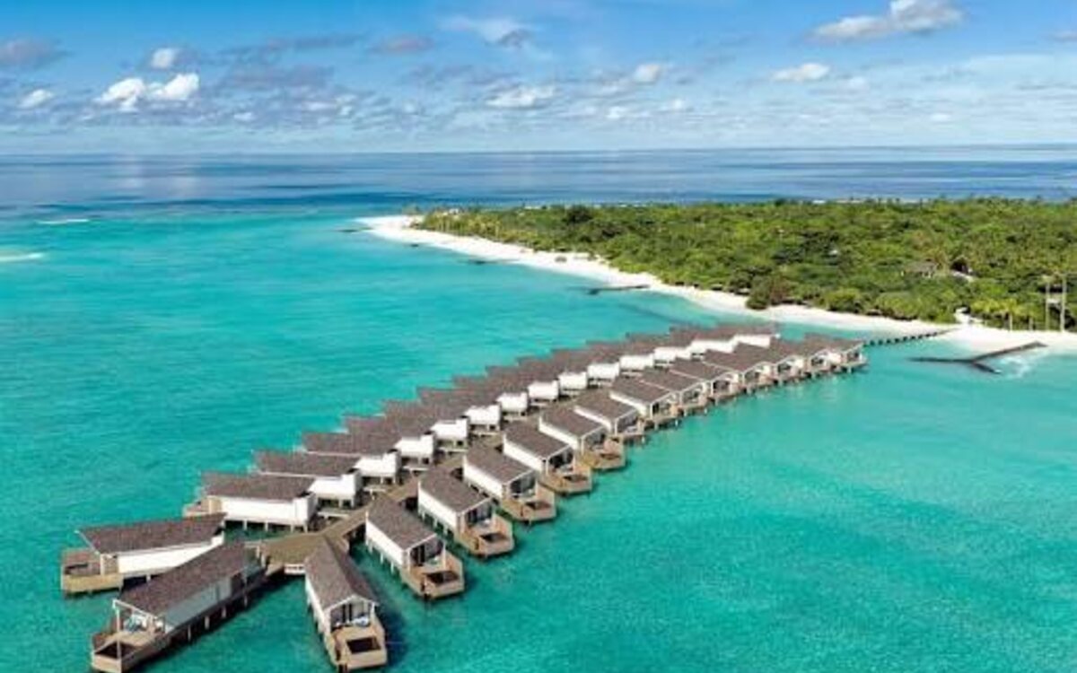 Raaya By Atmosphere on Kudakurathu Island in the Maldives