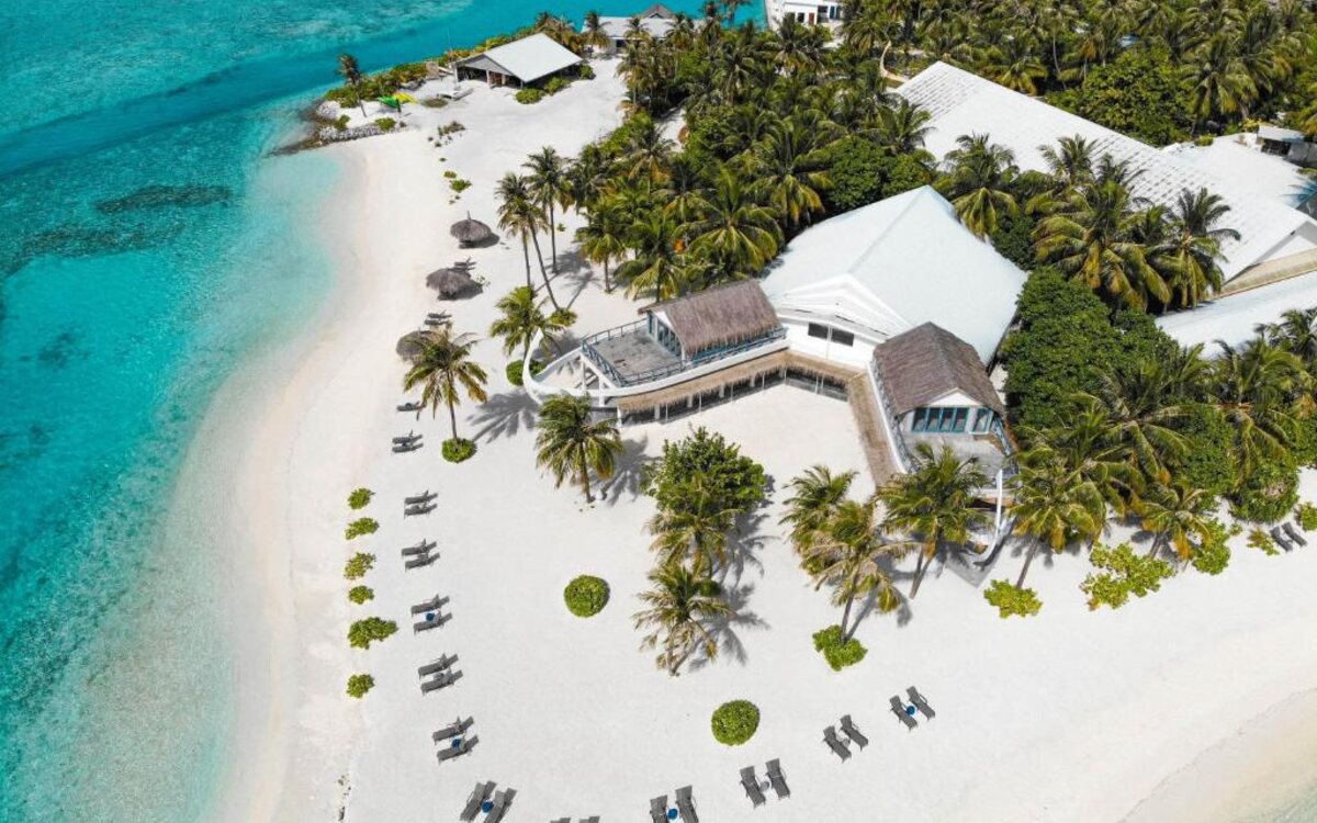 Rahaa Resort on Kudafares and Fares Island in the Maldives