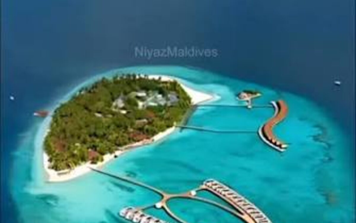 Robinson Maldives on Funamauddua Island in the Maldives