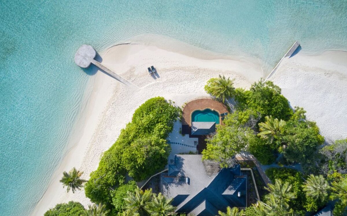 Royal Island Resort and Spa on Horubadhoo Island in the Maldives